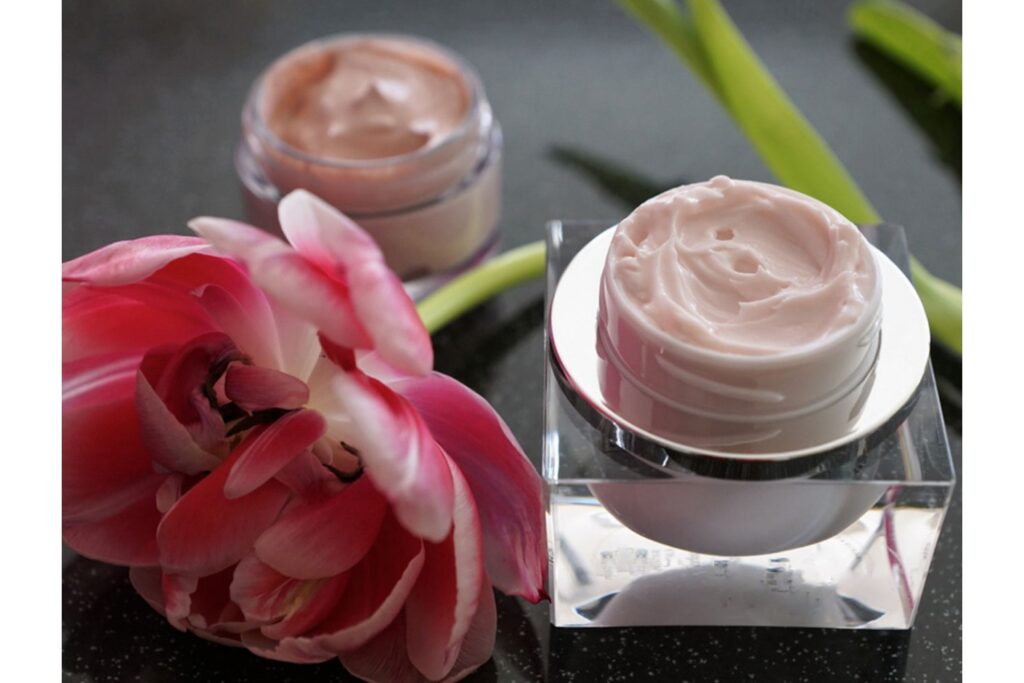 8 must-ask questions before choosing the best private label cosmetics manufacturer